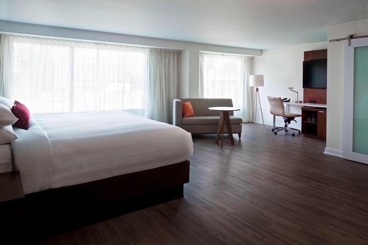 Toronto Marriott City Centre Hotel Eksteriør bilde